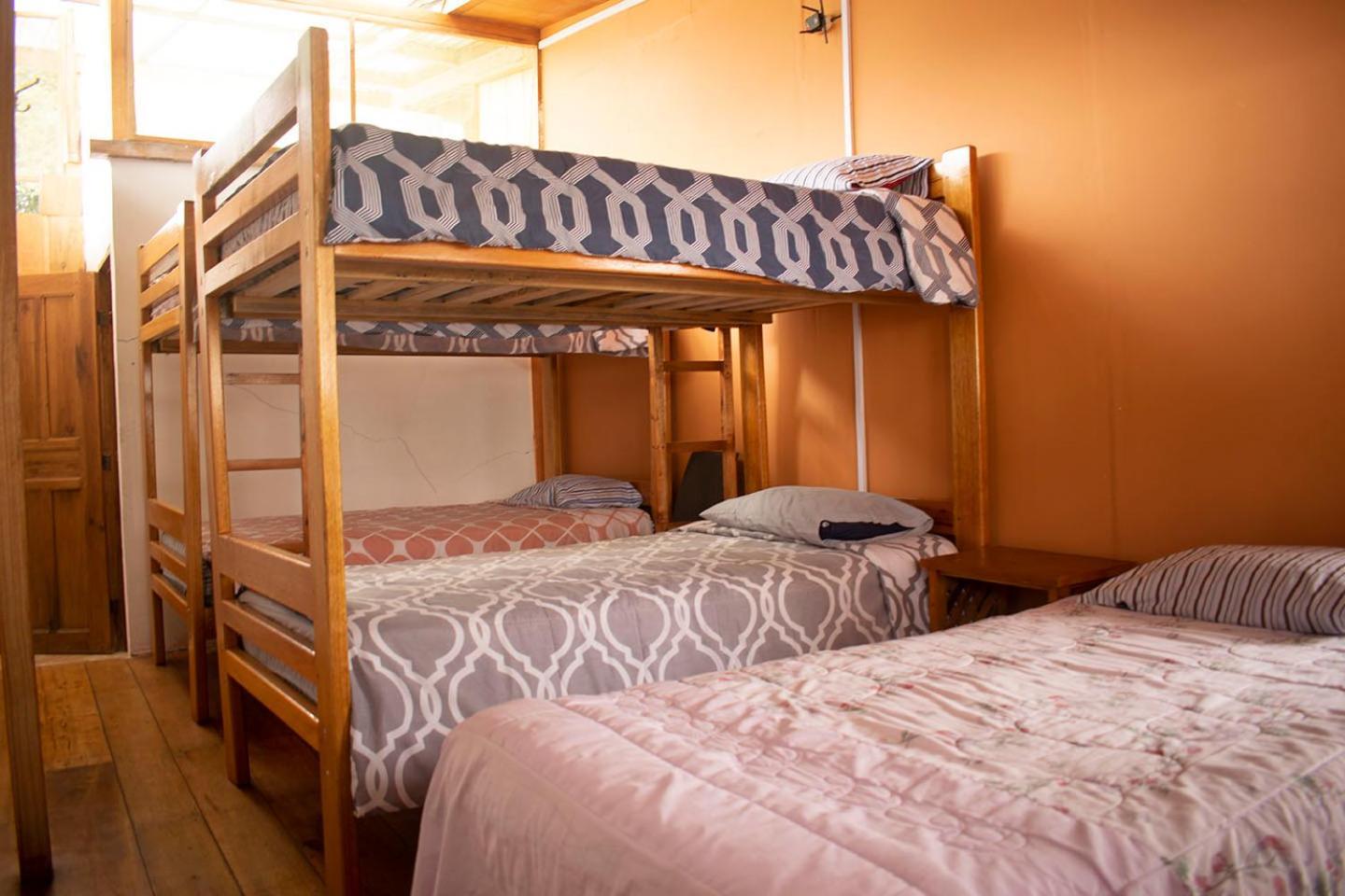 Hostal Los Farolitos Mindo Exteriör bild